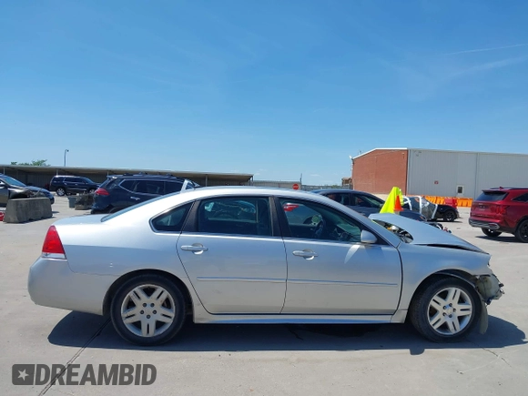 2014 Chevrolet Impala LT z VIN 2G1WB5E31E1180551, wystawiony jako IAAI lot #42386442 z przebiegiem 130 545 mil mil oraz . Historia ofert i sprzedaży dostępna na DreamBid. Obrazek 14.