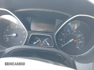 2016 Ford Focus SE с VIN 1FADP3F25GL291617, выставлен на аукционе IAAI как лот 42749049 с пробегом Не указан миль и . История ставок и продаж доступна на DreamBid. Изображение 7.