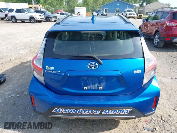 2018 Toyota Prius One with VIN JTDKDTB33J1602571, listed as a IAAI auction lot 42710336 with 166,439 mi miles and . Bid and sale history available at DreamBid. Image 16.