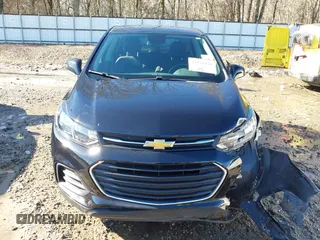 2022 Chevrolet Trax LS with VIN KL7CJNSM2NB554978, listed as a IAAI auction lot 41416440 with 23,658 mi miles. Bid and sale history available at carsss.com. Image 12.