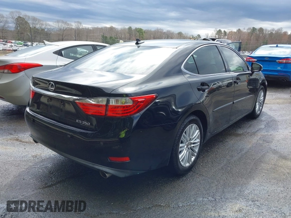 2014 Lexus ES 330 with VIN JTHBK1GG8E2149892, listed as a IAAI auction lot 41818300 with 176,656 mi miles and . Bid and sale history available at carsss.com. Image 4.