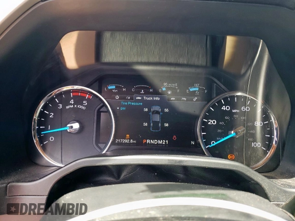 2017 Ford F-250 Lariat with VIN 1FT7W2BT2HEB68950, listed as a Copart auction lot 60847995 with 217,292 mi miles and Clean title. Bid and sale history available at DreamBid. Image 9.