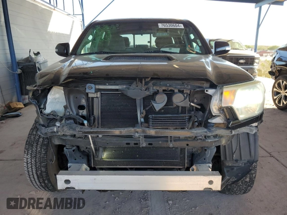 2015 Toyota Tacoma PreRunner with VIN 3TMKU4HN8FM043429, listed as a Copart auction lot 76530604 with 72,736 mi miles and Salvage title. Bid and sale history available at DreamBid. Image 5.