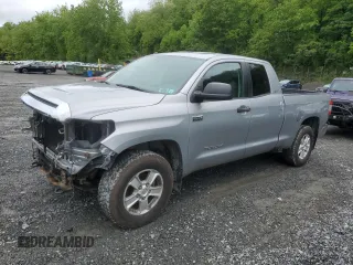 2016 Toyota Tundra SR z VIN 5TFUY5F18GX505261, wystawiony jako Copart lot #58148945 z przebiegiem 191 340 mil mil oraz Szkoda całkowita • Salvage title. Historia ofert i sprzedaży dostępna na DreamBid. Obrazek 1.