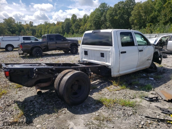 2022 Ram 3500 Chassis Cab Tradesman with VIN 3C7WRTCL1NG295073, listed as a Copart auction lot 70974224 with 307,172 mi miles and Salvage Title. Bid and sale history available at carsss.com. Image 3.
