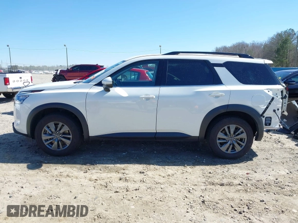 2023 Nissan Pathfinder SV z VIN 5N1DR3BC4PC243511, wystawiony jako IAAI lot #41742729 z przebiegiem 43 909 mil mil oraz . Historia ofert i sprzedaży dostępna na DreamBid. Obrazek 15.