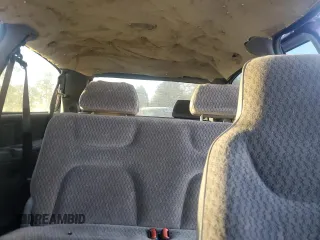 2000 Plymouth Voyager Grand SE z VIN 2P4GP44G6YR631700, wystawiony jako Copart lot #82873844 z przebiegiem Nie podano mil oraz Szkody całkowita. Historia ofert i sprzedaży dostępna na DreamBid. Obrazek 10.