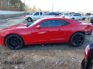 2010 Chevrolet Camaro 1LT with VIN 2G1FB1EV5A9103042, listed as a IAAI auction lot 41276332 with Not provided miles and . Bid and sale history available at DreamBid. Image 15.