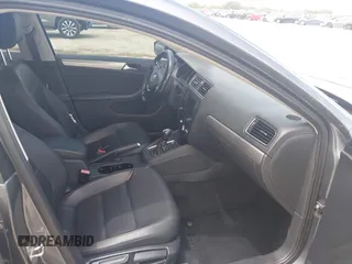 2017 Volkswagen Jetta SE with VIN 3VWDB7AJ1HM315584, listed as a IAAI auction lot 42481303 with 113,301 mi miles and . Bid and sale history available at DreamBid. Image 5.