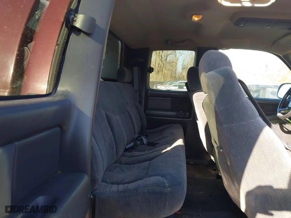 1999 Chevrolet Silverado 1500 LS with VIN 1GCEK19T1XE122222, listed as a IAAI auction lot 41753362 with 130,618 mi miles. Bid and sale history available at carsss.com. Image 8.