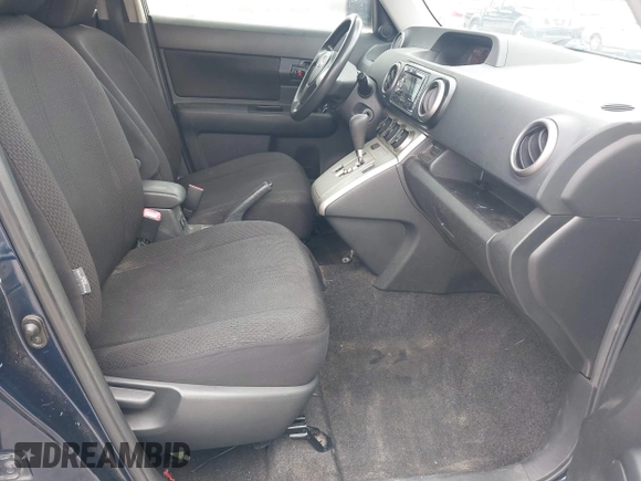 2008 Scion xB z VIN JTLKE50EX81013528, wystawiony jako IAAI lot #42431184 z przebiegiem 189 382 mil mil oraz . Historia ofert i sprzedaży dostępna na DreamBid. Obrazek 5.