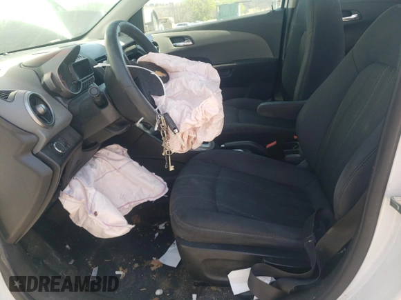 2014 Chevrolet Sonic LT with VIN 1G1JC5SH3E4112361, listed as a Copart auction lot 50637755 with 144,887 mi miles and Clean Title. Bid and sale history available at DreamBid. Image 7.