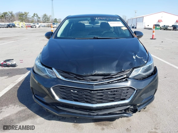 2017 Chevrolet Cruze LT with VIN 1G1BH5SE6H7255447, listed as a IAAI auction lot 41815702 with 131,235 mi miles. Bid and sale history available at carsss.com. Image 12.