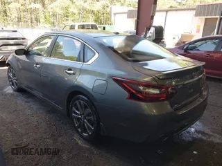 2018 Nissan Altima SV with VIN 1N4AL3AP3JC220232, listed as a IAAI auction lot 42037929 with 54,908 mi miles and . Bid and sale history available at carsss.com. Image 3.
