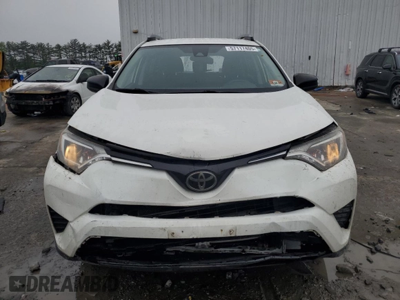 2018 Toyota RAV4 LE с VIN JTMBFREV0JJ181144, выставлен на аукционе Copart как лот 57117405 с пробегом 177 136 миль миль и Списание • Salvage title. История ставок и продаж доступна на DreamBid. Изображение 5.