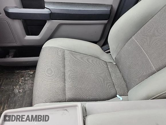 2018 Ford F-150 XL with VIN 1FTMF1EB8JKF43215, listed as a IAAI auction lot 42835300 with 126,575 mi miles and . Bid and sale history available at DreamBid. Image 22.