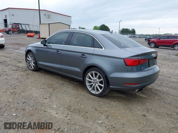 2015 Audi A3 Premium Plus z VIN WAUCCGFF6F1135248, wystawiony jako IAAI lot #42077767 z przebiegiem 75 806 mil mil oraz . Historia ofert i sprzedaży dostępna na DreamBid. Obrazek 3.