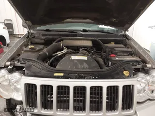 2008 Jeep Grand Cherokee Laredo with VIN 1J8GR48K88C108967, listed as a IAAI auction lot 41306142 with 190,786 mi miles. Bid and sale history available at carsss.com. Image 10.