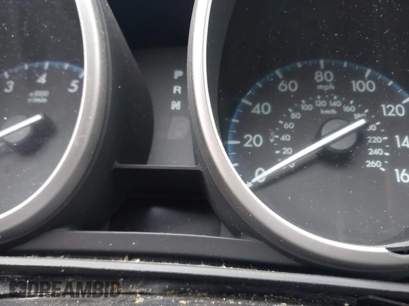 2012 Mazda Mazda3 i Touring with VIN JM1BL1V84C1698504, listed as a IAAI auction lot 42039726 with Not Provided miles. Bid and sale history available at carsss.com. Image 14.