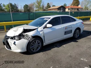 2015 Toyota Camry LE z VIN 4T1BD1FK6FU172042, wystawiony jako Copart lot #55705605 z przebiegiem 176 265 mil mil oraz Szkody całkowita. Historia ofert i sprzedaży dostępna na DreamBid. Obrazek 1.