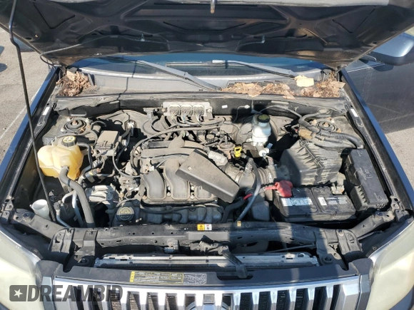2008 Mercury Mariner Premier with VIN 4M2CU97198KJ45326, listed as a Copart auction lot 70380714 with 145,839 mi miles and Salvage Title. Bid and sale history available at carsss.com. Image 14.