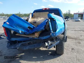 2017 Toyota Tundra 2WD Platinum with VIN 5TFGW5F1XHX225751, listed as a IAAI auction lot 41536231 with 159,962 mi miles. Bid and sale history available at carsss.com. Image 6.