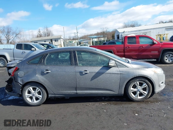 2013 Ford Focus SE with VIN 1FADP3F24DL288221, listed as a IAAI auction lot 41646815 with 169,617 mi miles. Bid and sale history available at carsss.com. Image 13.