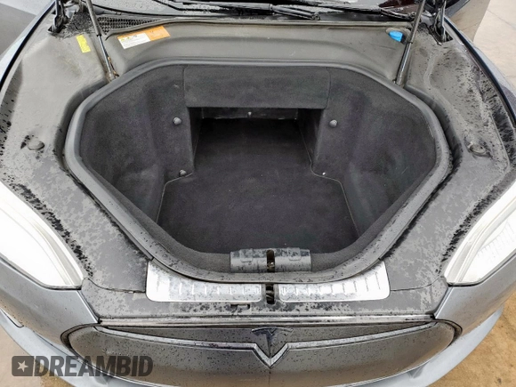2013 Tesla Model S with VIN 5YJSA1CNXDFP16432, listed as a Copart auction lot 59883855 with 180,100 mi miles and Clean title. Bid and sale history available at DreamBid. Image 11.
