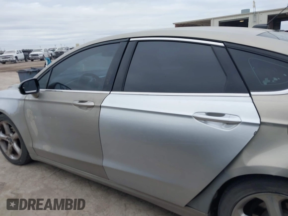 2016 Ford Fusion SE с VIN 3FA6P0HD9GR119761, выставлен на аукционе IAAI как лот 41343060 с пробегом 102 450 миль миль и . История ставок и продаж доступна на DreamBid. Изображение 14.