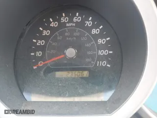 2006 Toyota 4Runner SR5 with VIN JTEBU14R260084774, listed as a IAAI auction lot 41860248 with 235,061 mi miles. Bid and sale history available at carsss.com. Image 15.
