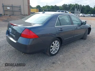 2007 Honda Accord EX-L z VIN 1HGCM66577A104109, wystawiony jako IAAI lot #42310205 z przebiegiem 160 934 mil mil oraz . Historia ofert i sprzedaży dostępna na DreamBid. Obrazek 4.