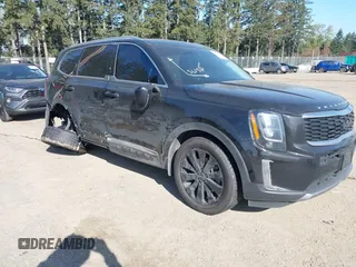 2022 Kia Telluride EX z VIN 5XYP34HC0NG243269, wystawiony jako IAAI lot #42047226 z przebiegiem 32 956 mil mil oraz . Historia ofert i sprzedaży dostępna na DreamBid. Obrazek 1.