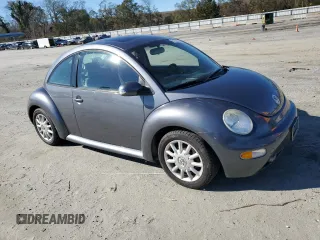 2005 Volkswagen New Beetle Coupe GLS with VIN 3VWCK31C45M416720, listed as a Copart auction lot 81740794 with 87,664 mi miles and Clean Title. Bid and sale history available at carsss.com. Image 4.