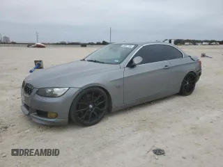2007 BMW 3 Series 328i z VIN WBAWL13527PX15083, wystawiony jako Copart lot #45907765 z przebiegiem 107 244 mil mil oraz Szkoda całkowita • Salvage title. Historia ofert i sprzedaży dostępna na DreamBid. Obrazek 1.