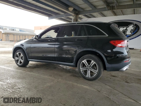 2018 Mercedes-Benz GLC 300 with VIN WDC0G4JB6JV101142, listed as a Copart auction lot 64794555 with 105,432 mi miles and Clean title. Bid and sale history available at DreamBid. Image 2.