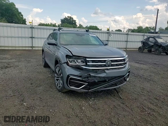 2021 Volkswagen Atlas SEL Premium R-Line with VIN 1V2FE2CA2MC238981, listed as a Copart auction lot 62637875 with 43,064 mi miles and Salvage title. Bid and sale history available at DreamBid. Image 14.