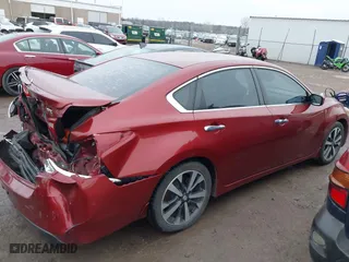 2016 Nissan Altima 2.5 SL with VIN 1N4AL3APXGC121187, listed as a IAAI auction lot 41540861 with 200,448 mi miles. Bid and sale history available at carsss.com. Image 13.