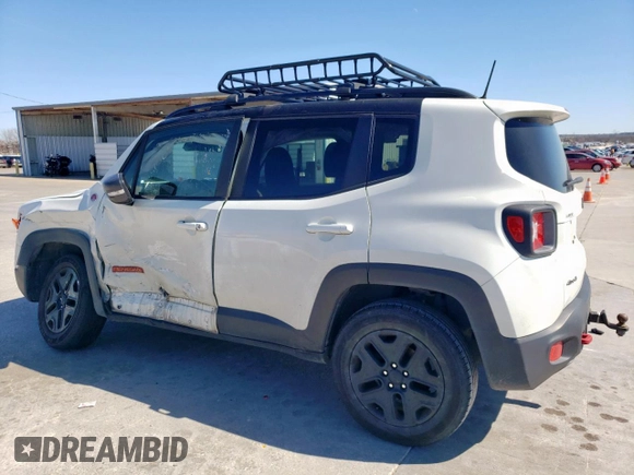 2018 Jeep Renegade Trailhawk with VIN ZACCJBCBXJPH56501, listed as a Copart auction lot 47811455 with 70,401 mi miles and Salvage Title. Bid and sale history available at carsss.com. Image 2.