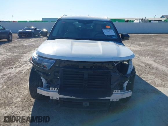2022 Ford Explorer Limited with VIN 1FMSK7FH0NGA33115, listed as a IAAI auction lot 41328784 with 48,292 mi miles. Bid and sale history available at carsss.com. Image 13.