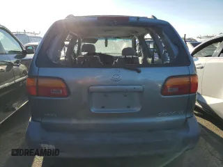 2000 Toyota Sienna LE with VIN 4T3ZF13CXYU272905, listed as a Copart auction lot 63065914 with Not Provided miles and Non Repairable. Bid and sale history available at carsss.com. Image 6.