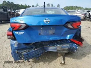 2020 Nissan Versa S z VIN 3N1CN8DV9LL880225, wystawiony jako Copart lot #55391815 z przebiegiem 67 010 mil mil oraz Szkoda całkowita • Salvage title. Historia ofert i sprzedaży dostępna na DreamBid. Obrazek 6.