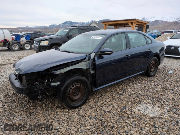2012 Volkswagen Passat S w/Appearance with VIN 1VWAP7A33CC045449, listed as a Copart auction lot 43658825 with 274,973 mi miles and Salvage Title. Bid and sale history available at carsss.com. Image 1.