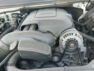 2013 Chevrolet Tahoe LTZ z VIN 1GNSKCE07DR266766, wystawiony jako IAAI lot #39812395 z przebiegiem 146 366 mil mil oraz . Historia ofert i sprzedaży dostępna na DreamBid. Obrazek 21.