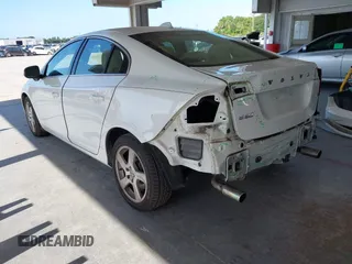 2013 Volvo S60 T5 Premier with VIN YV1612FS2D2199231, listed as a IAAI auction lot 42513014 with 85,446 mi miles and . Bid and sale history available at DreamBid. Image 3.