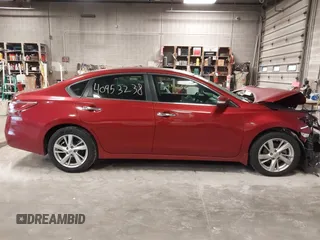 2014 Nissan Altima SL with VIN 1N4AL3AP9EN349490, listed as a IAAI auction lot 40953238 with 61,972 mi miles and . Bid and sale history available at DreamBid. Image 14.