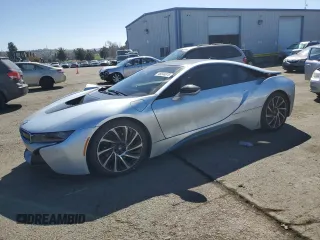 2017 BMW i8 with VIN WBY2Z2C37HV676698, listed as a Copart auction lot 46544875 with 76,543 mi miles and Salvage Title. Bid and sale history available at carsss.com. Image 1.