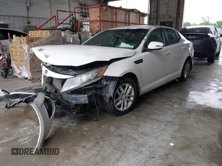 2013 Kia Optima LX with VIN 5XXGM4A72DG258725, listed as a IAAI auction lot 41981412 with 148,173 mi miles and . Bid and sale history available at carsss.com. Image 17.