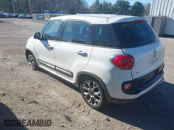 2014 FIAT 500L Trekking with VIN ZFBCFADH4EZ008478, listed as a IAAI auction lot 40806755 with 139,166 mi miles and . Bid and sale history available at DreamBid. Image 3.