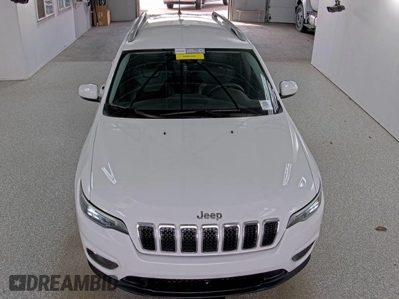 2021 Jeep Cherokee Altitude with VIN 1C4PJMLB4MD218294, listed as a IAAI auction lot 42097922 with 97,180 mi miles. Bid and sale history available at carsss.com. Image 1.