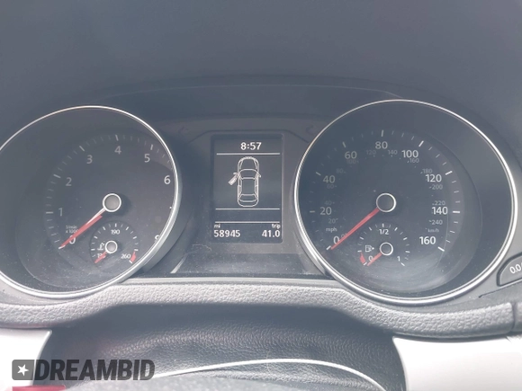 2017 Volkswagen Passat S z VIN 1VWAT7A3XHC071775, wystawiony jako IAAI lot #41775028 z przebiegiem 58 945 mil mil oraz . Historia ofert i sprzedaży dostępna na DreamBid. Obrazek 7.